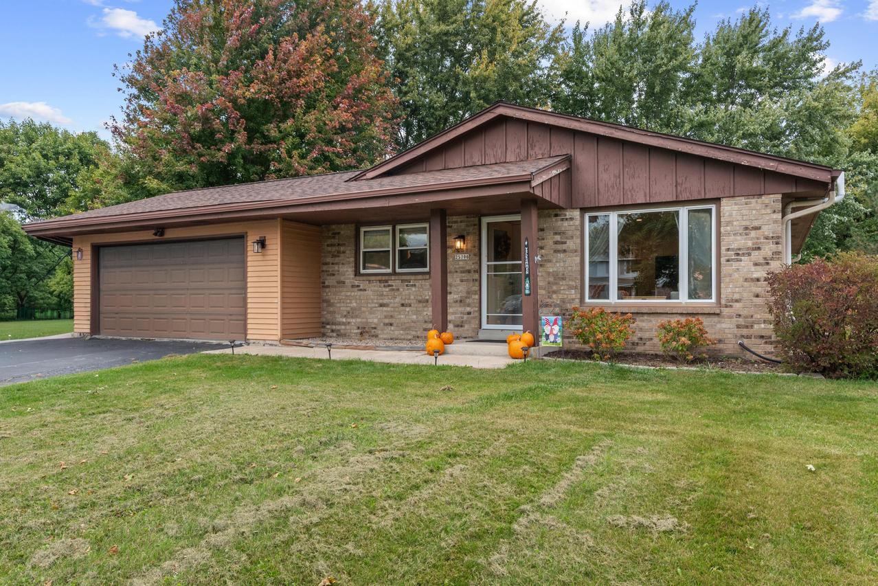25706 Portsmouth Rd, Norway, WI 53185