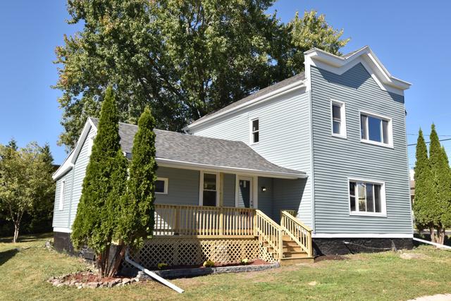 New Homes For Sale This Week That Attend Ozaukee High School: October 10th to October 16th