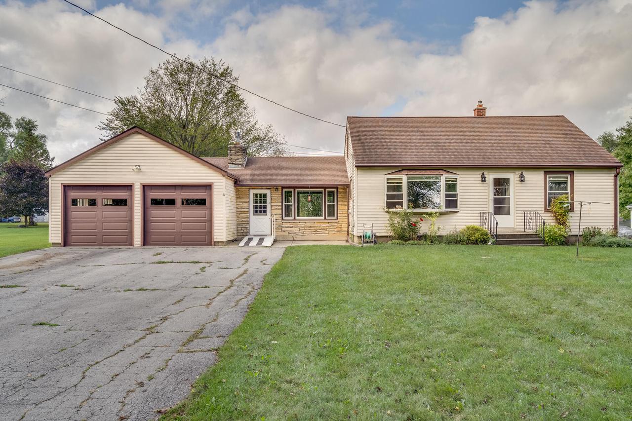 3010 100th Ave, Somers, WI 53144