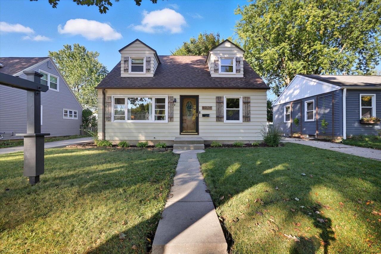 3425 N 95th St, Milwaukee, WI 53222