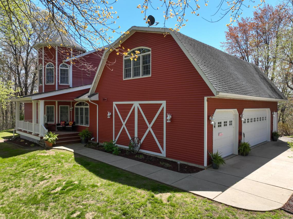W10753 Hannon Rd, Adams, WI 54615