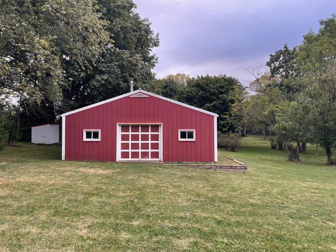 5103 Short Rd, Caledonia, WI 53402