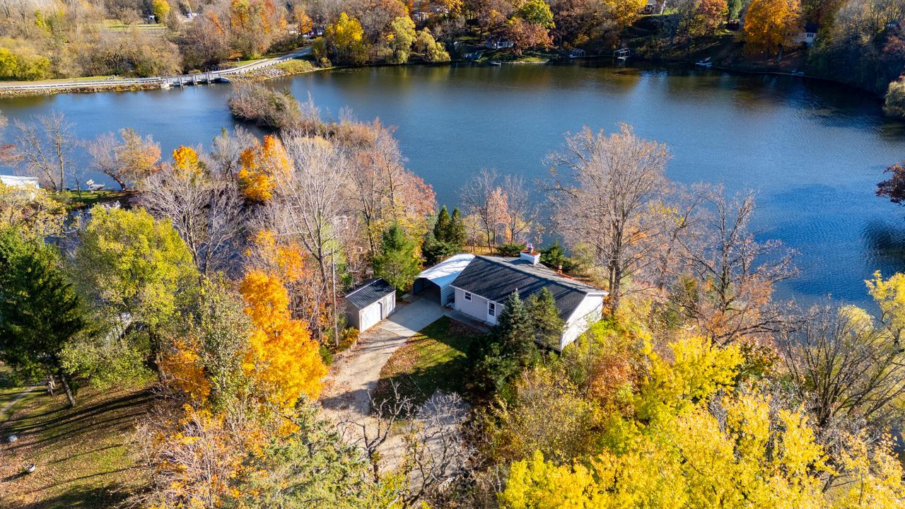 W2974 N Elmore Dr, Ashford, WI 53010