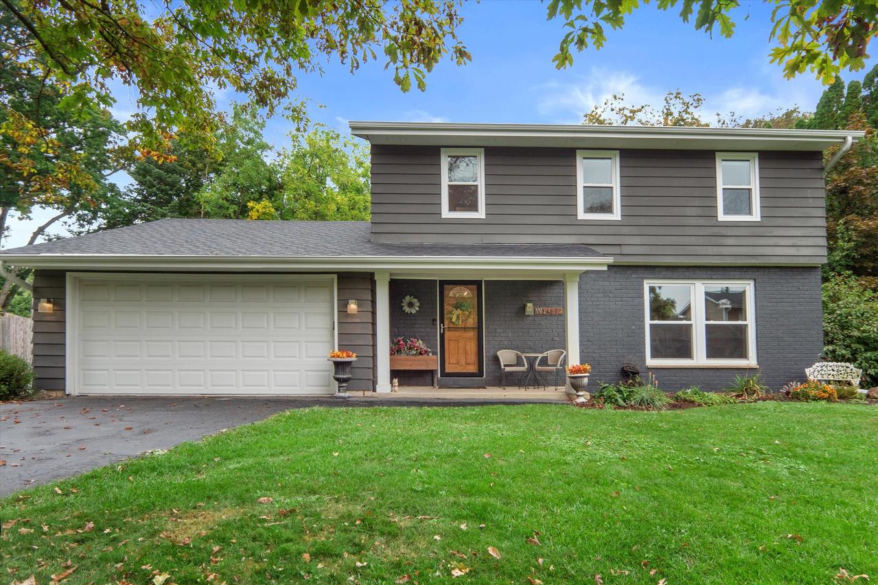 S70W14872 Dartmouth Cir, Muskego, WI 53150