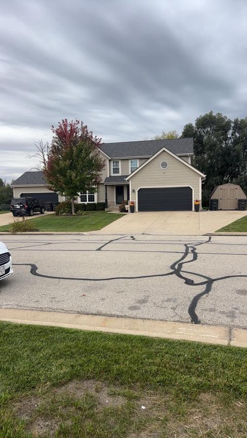 510 N 6th St, Waterford, WI 53185
