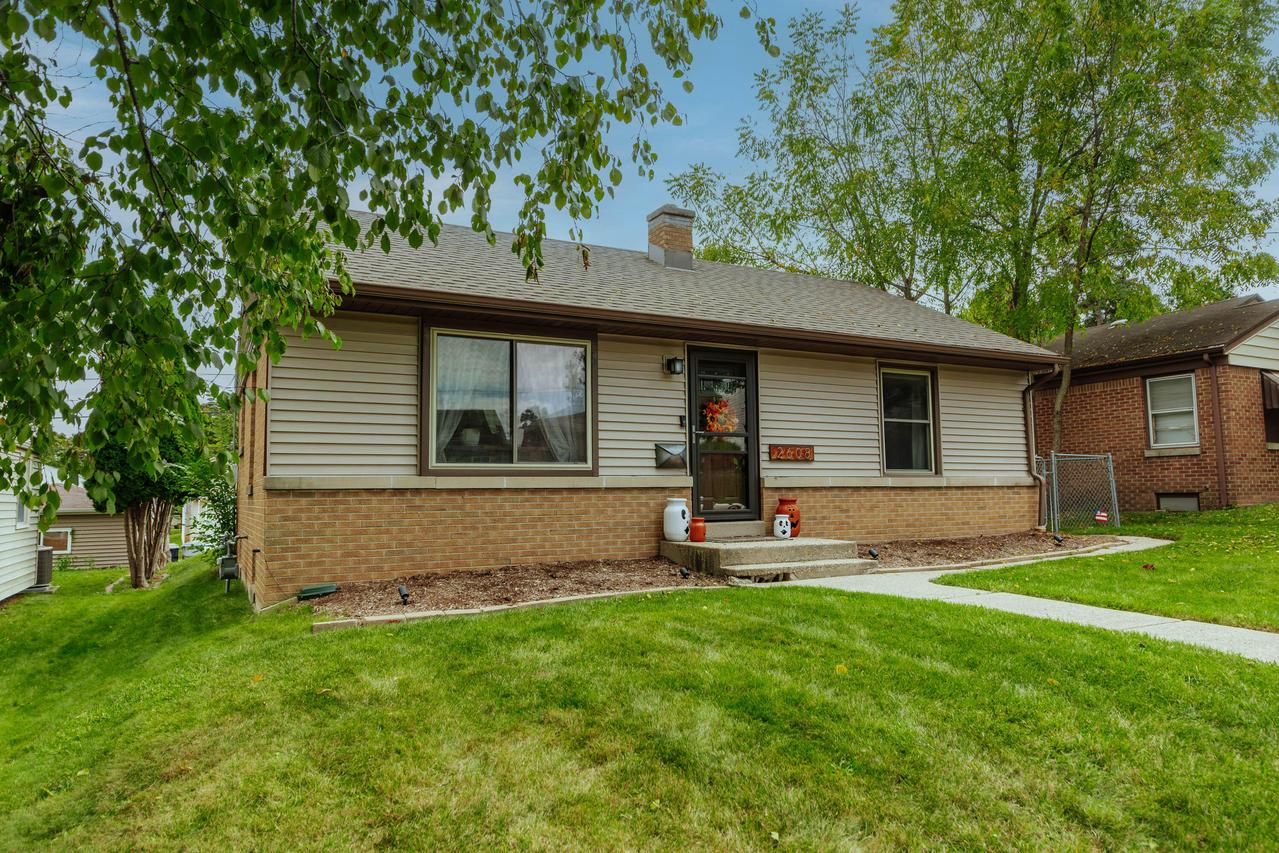 2608 S 64th St, Milwaukee, WI 53219