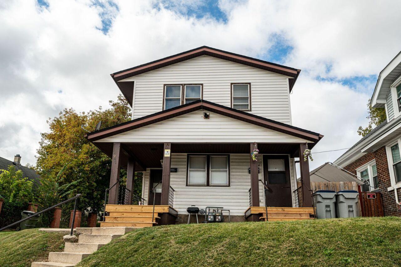 1943 S Muskego Ave #1945, Milwaukee, WI 53204