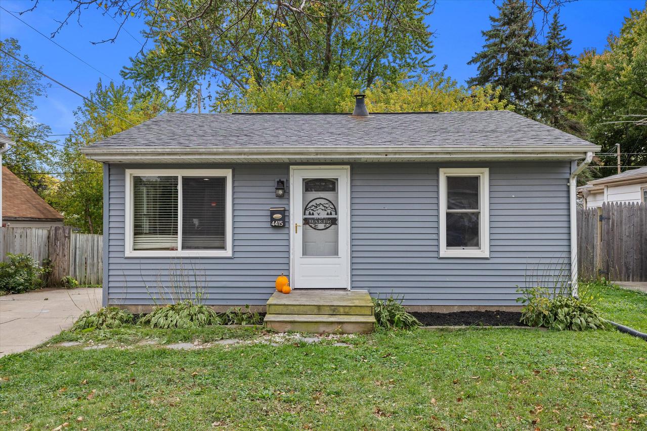 4415 Byrd Ave, Racine, WI 53405