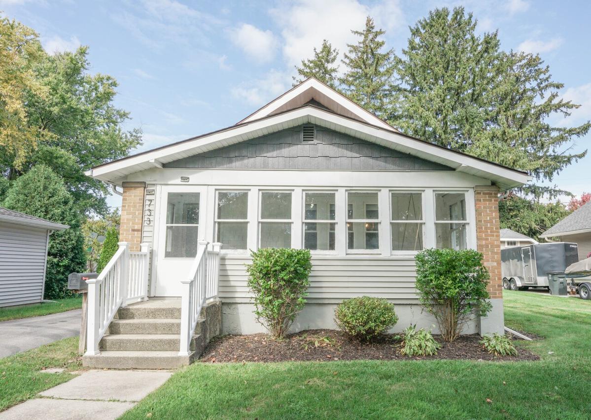 733 Walker St, Lake Geneva, WI 53147