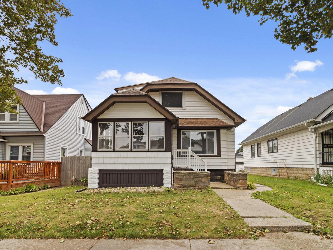 4432 N 55th St #4432A, Milwaukee, WI 53218