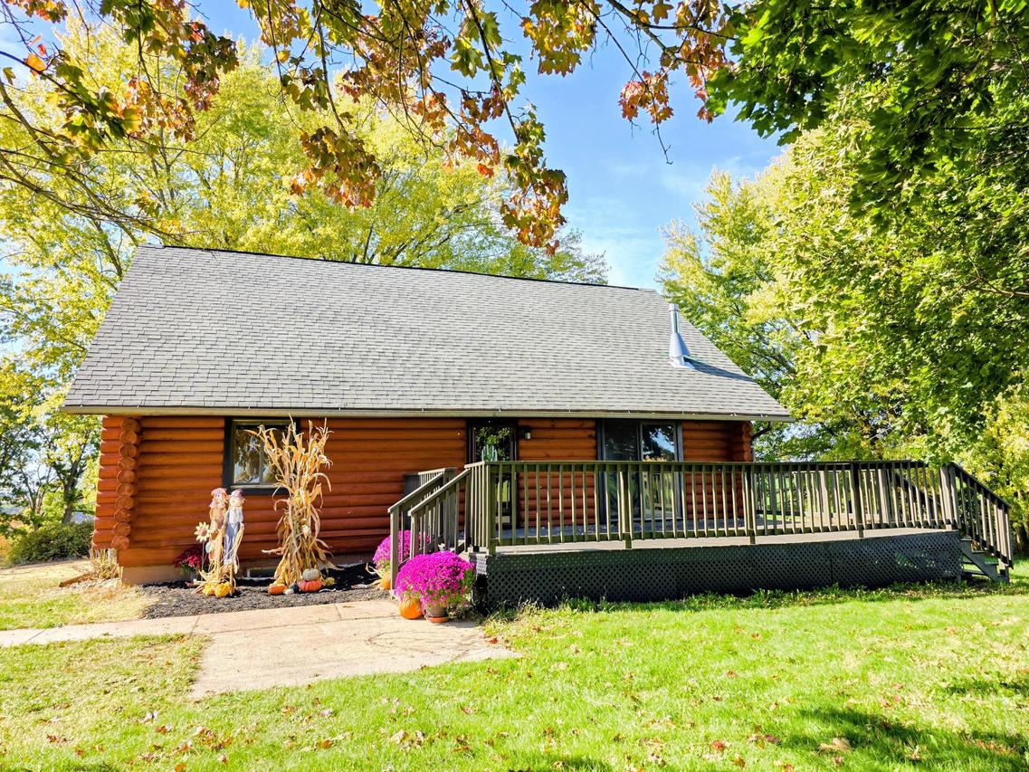 S8168 Stump Ridge, Franklin, WI 54665