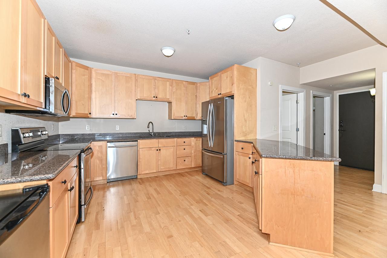 606 W Wisconsin Ave #1702, Milwaukee, WI 53203
