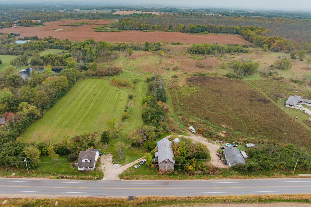 W124N13025 Wasaukee Rd, Germantown, WI 53022
