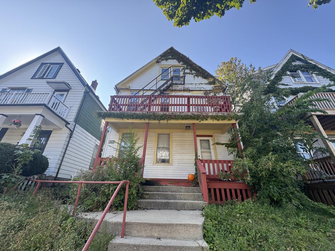 2951 N Fratney St, Milwaukee, WI 53212