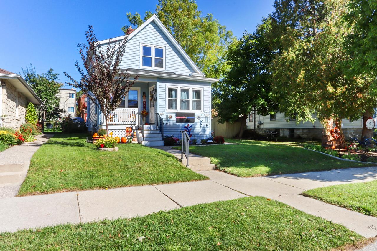 3720 E Squire Ave, Cudahy, WI 53110