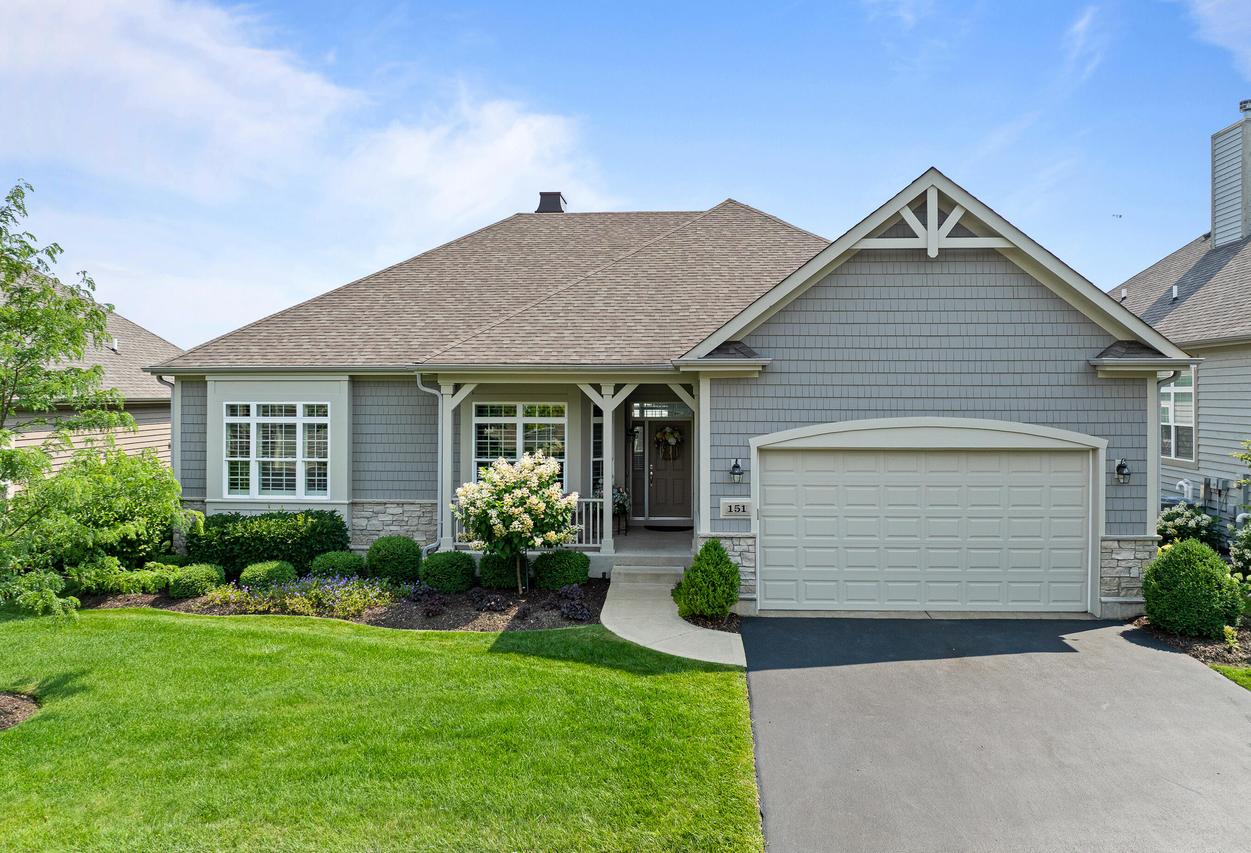 151 Lake Vista #51, Fontana, WI 53125