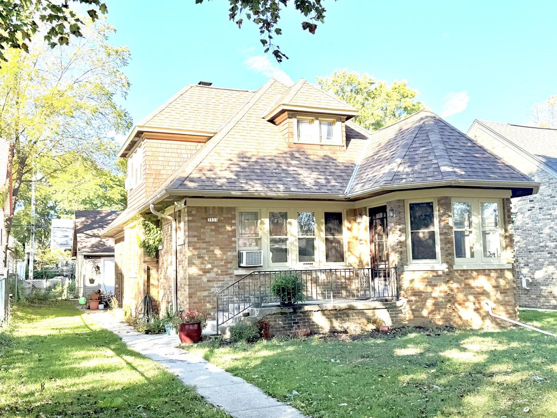 3531 N 49th St, Milwaukee, WI 53216