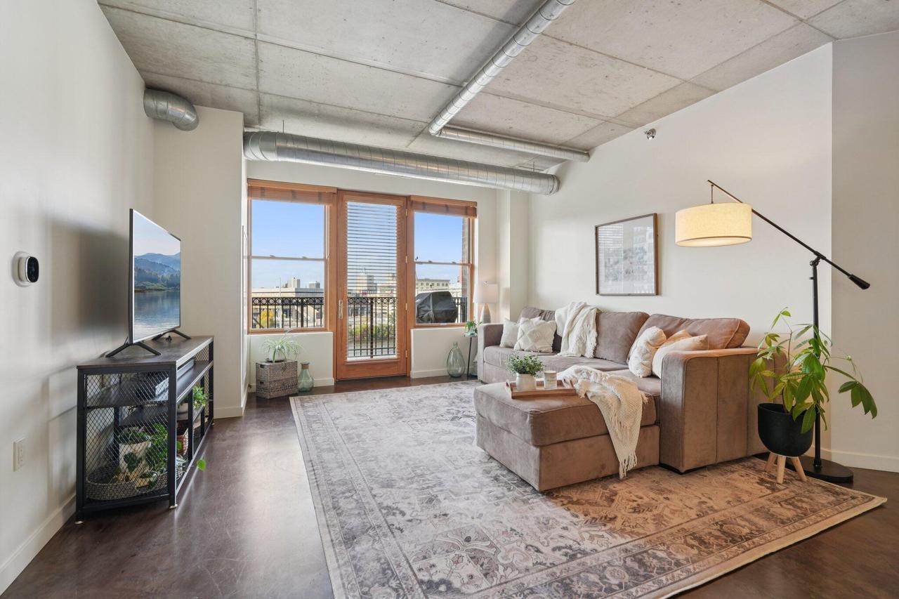 102 N Water St #602, Milwaukee, WI 53202