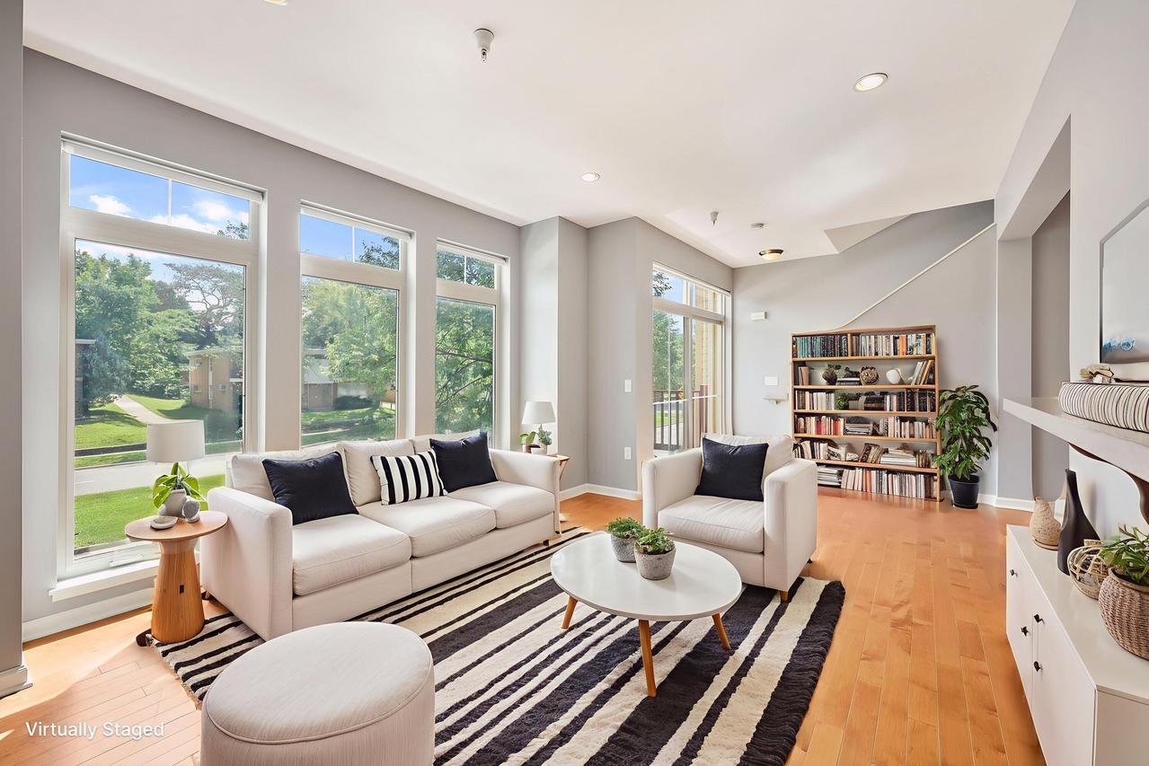 612 N Midvale Blvd, Madison, WI 53705