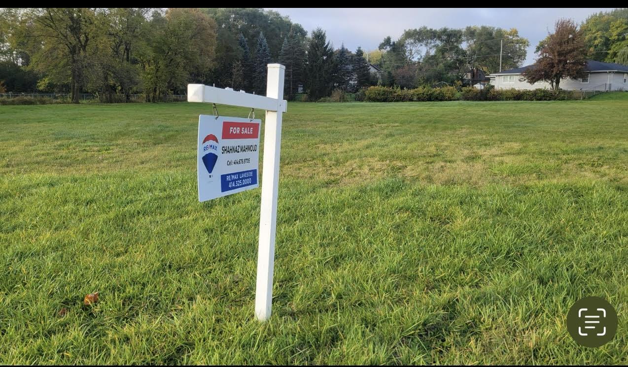 Lt0 W St Martins Rd, Franklin, WI 53132