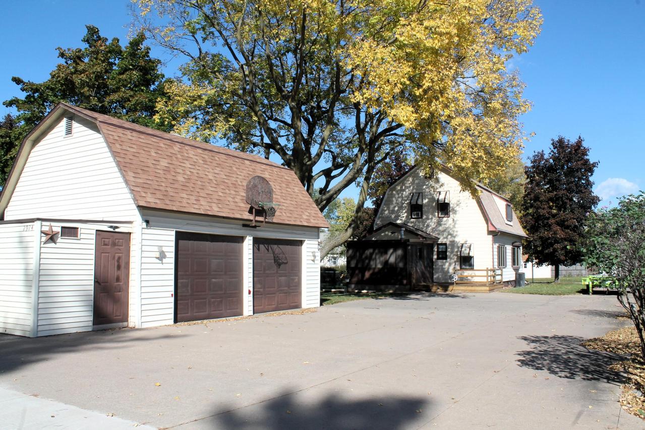 2924 South Ave, La Crosse, WI 54601