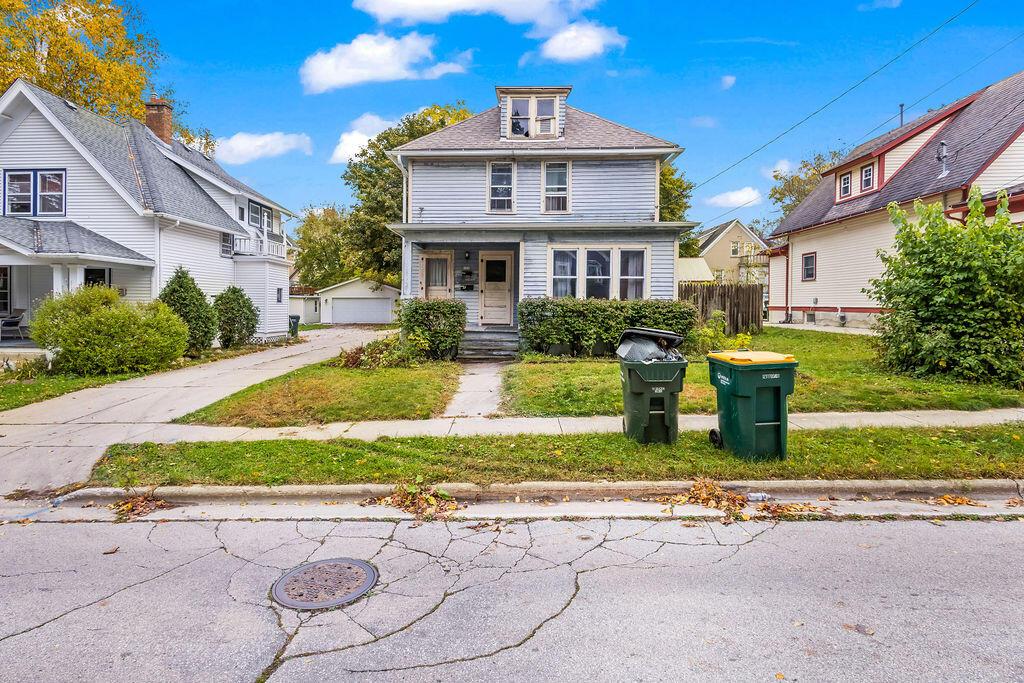 135 N 10th Ave #137, West Bend, WI 53095