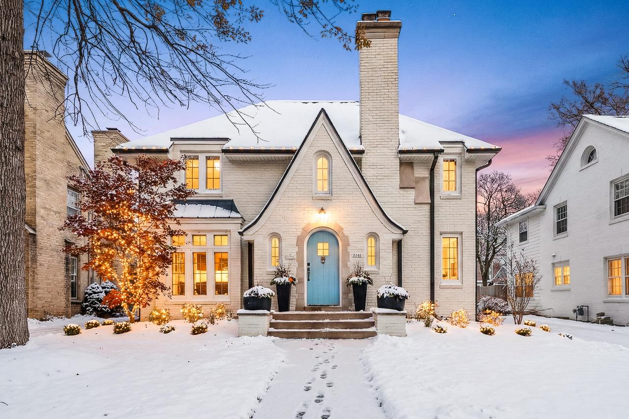 6054 N Bay Ridge, Whitefish Bay, WI 53217