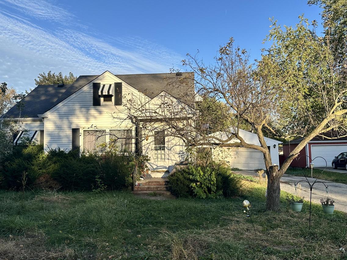 11301 11th Ave, Pleasant Prairie, WI 53158