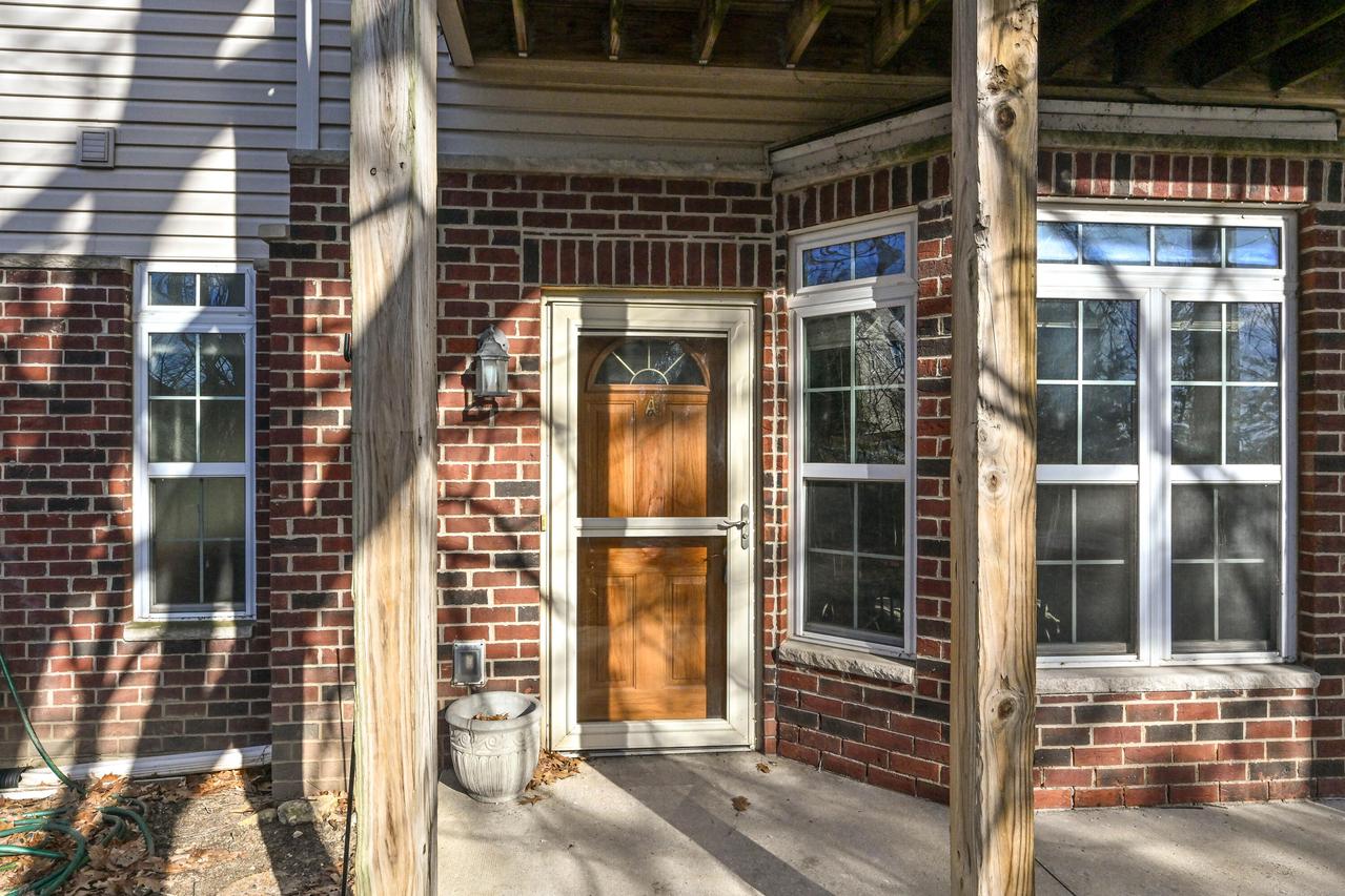 N99W14143 Seven Pines #A, Germantown, WI 53022