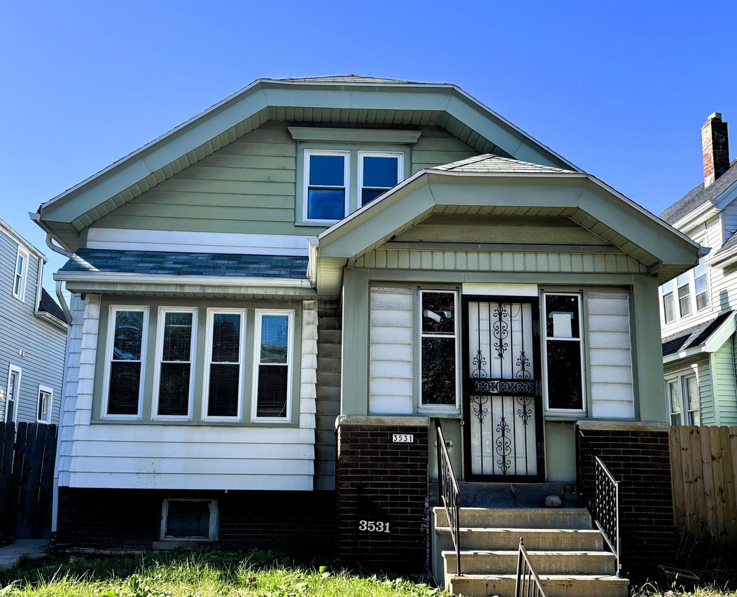 3531 N 20th St, Milwaukee, WI 53206