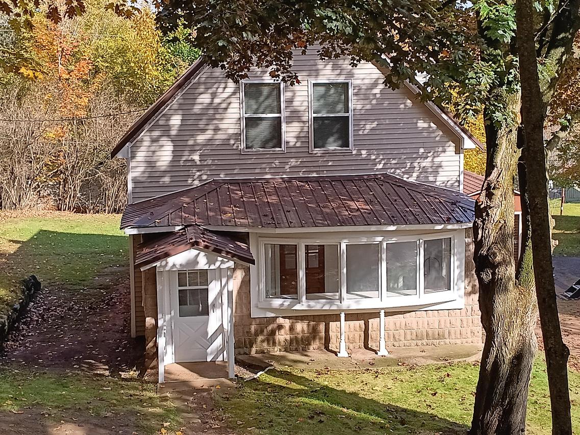 973 Forest St, Niagara, WI 54151