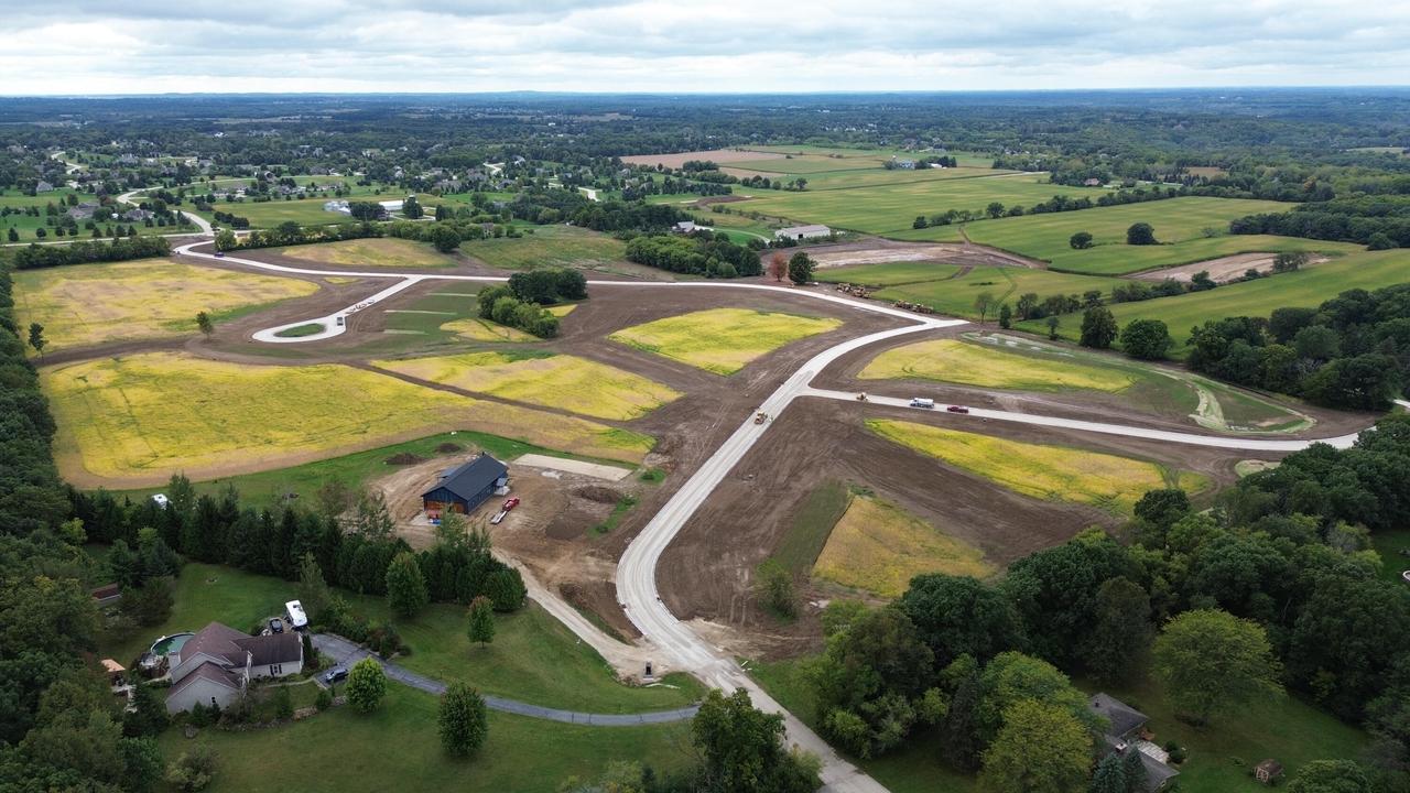 4671 Oliver's Dr #Lt50, Richfield, WI 53033