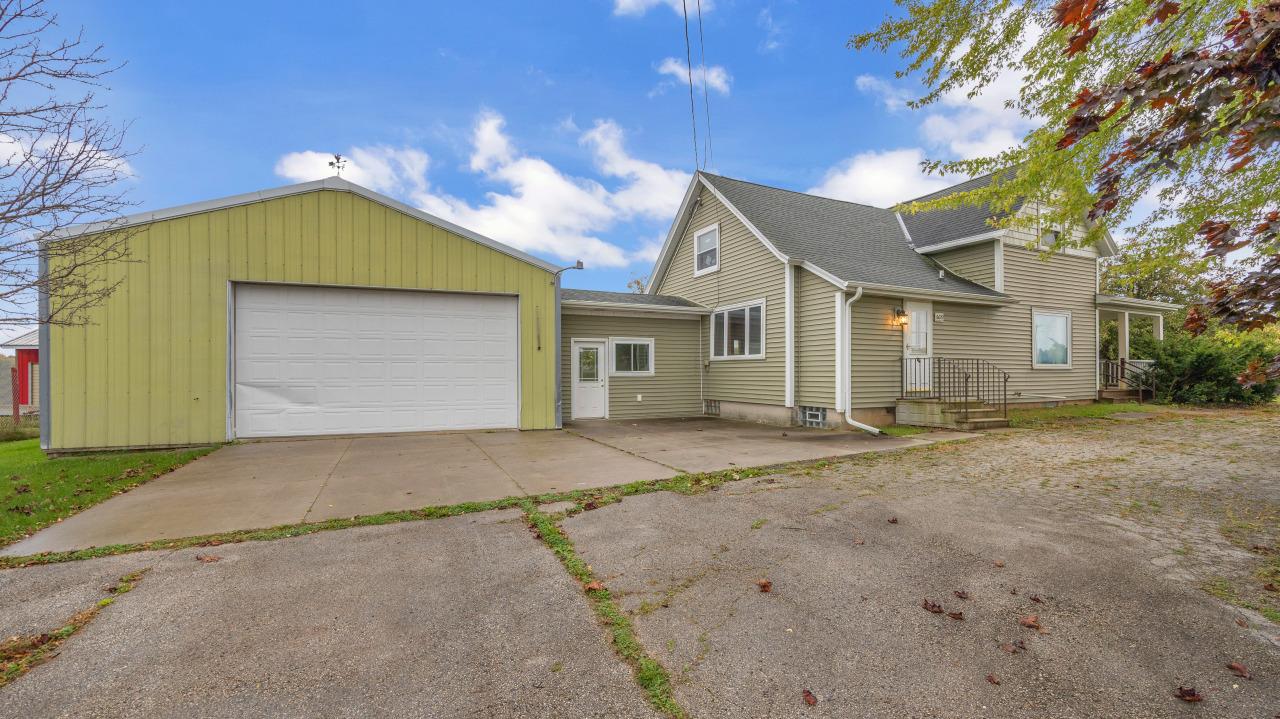 N6609 Wi 32 Hwy, Sheboygan, WI 53083