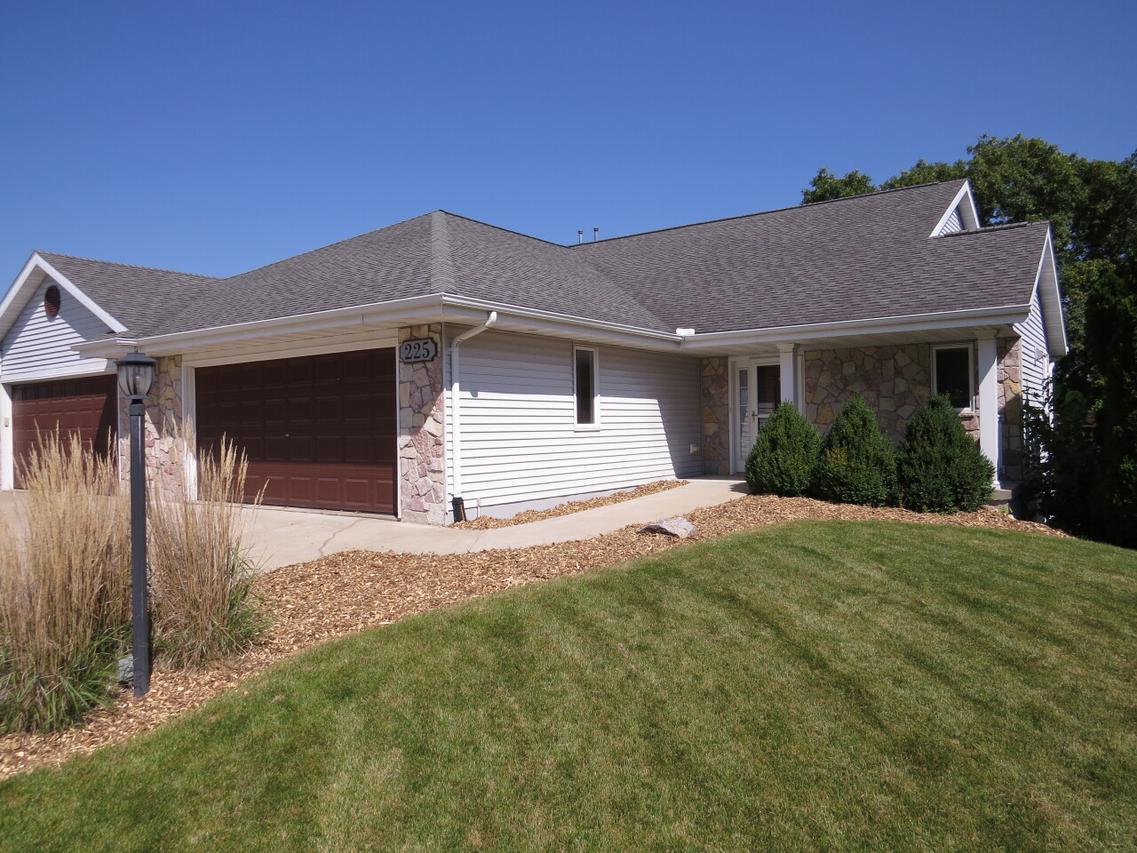 225 East Haven #B, Watertown, WI 53094