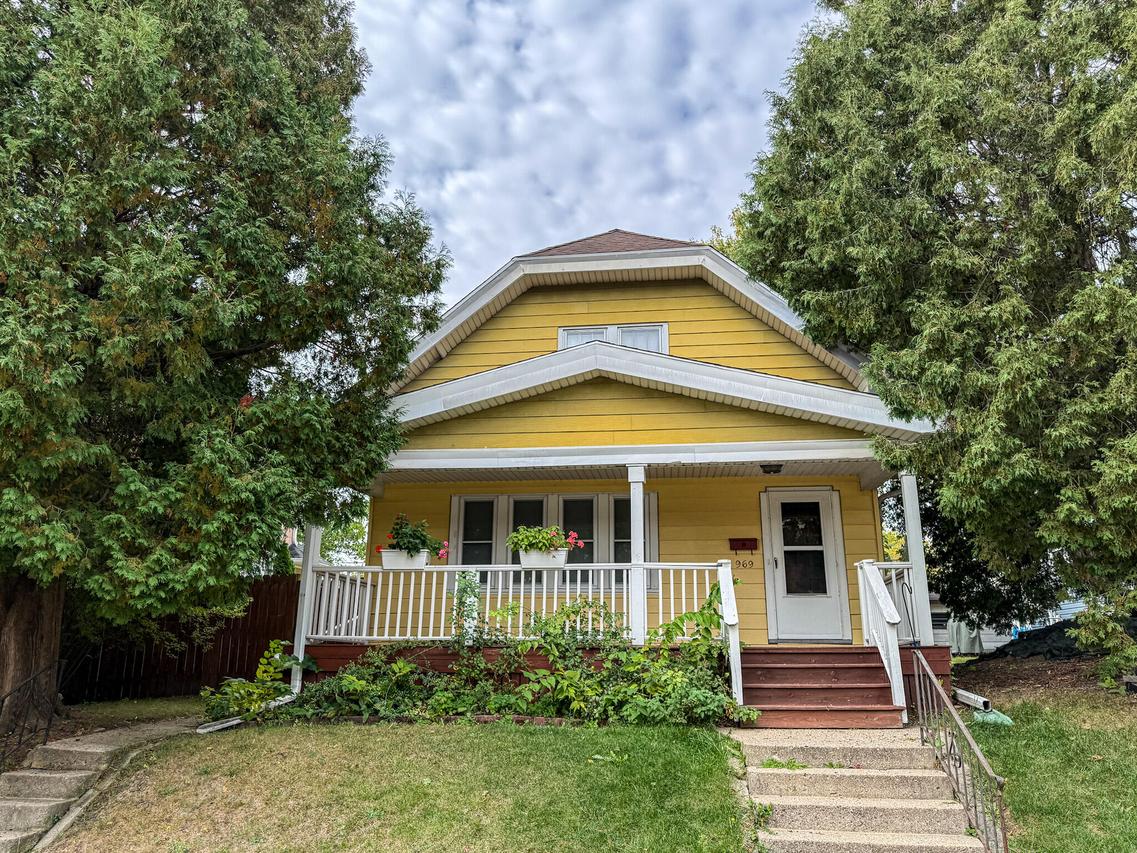 969 S 57th St., West Allis, WI 53214
