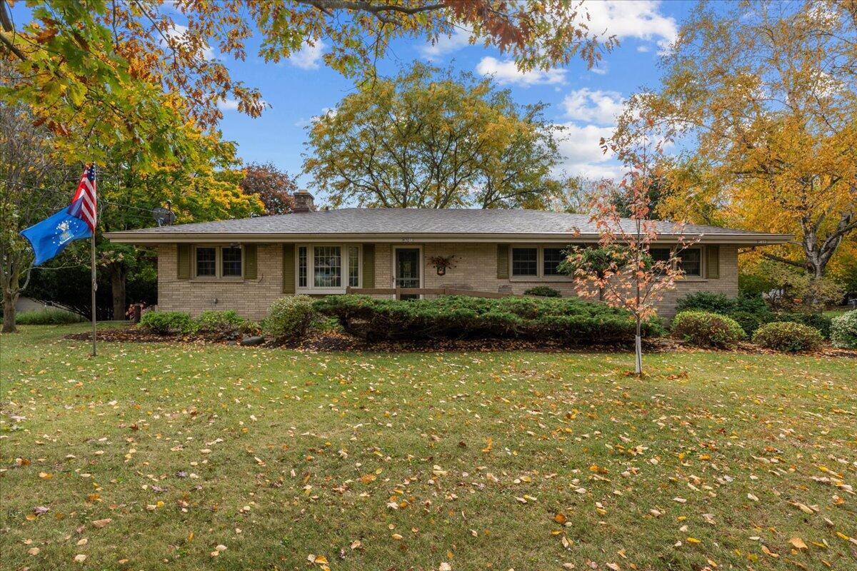 W7085 Hillside Dr, Scott, WI 53001