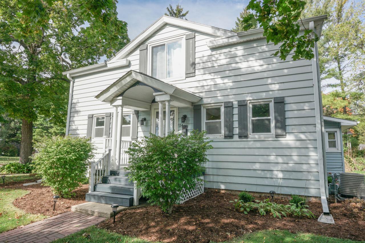14 W Jefferson St, Elkhorn, WI 53121