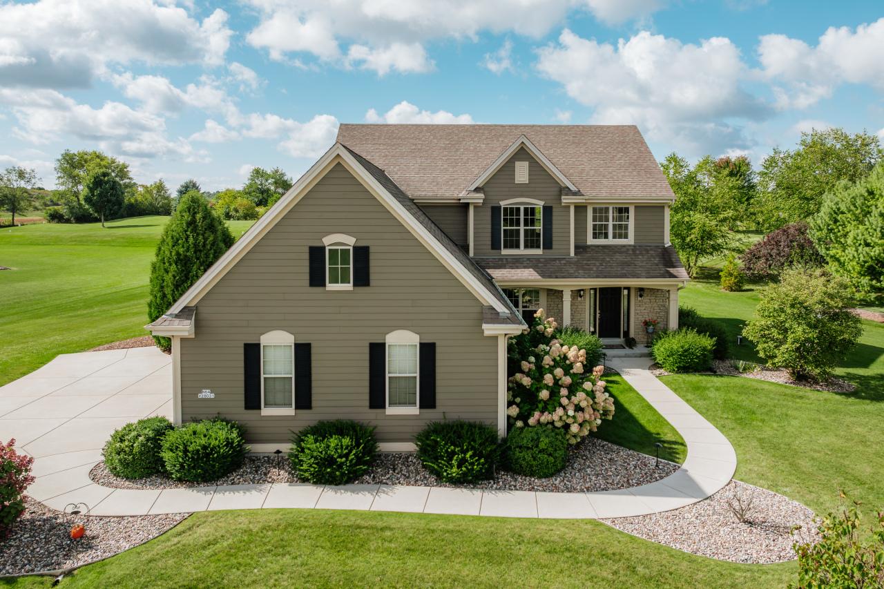 N64W28031 Hickory Hill, Merton, WI 53089
