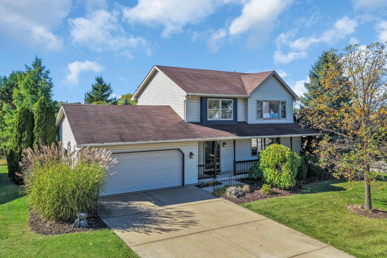 2520 Amber Ln, Mount Pleasant, WI 53406