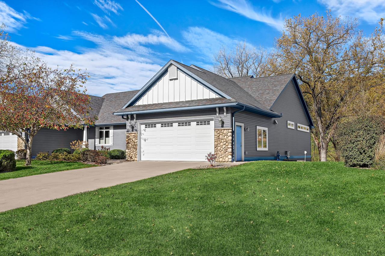W5600 N Stone Hill, Medary, WI 54601