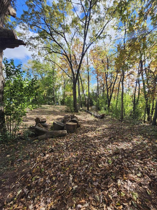 33625 Palm Dr, Burlington, WI 53105