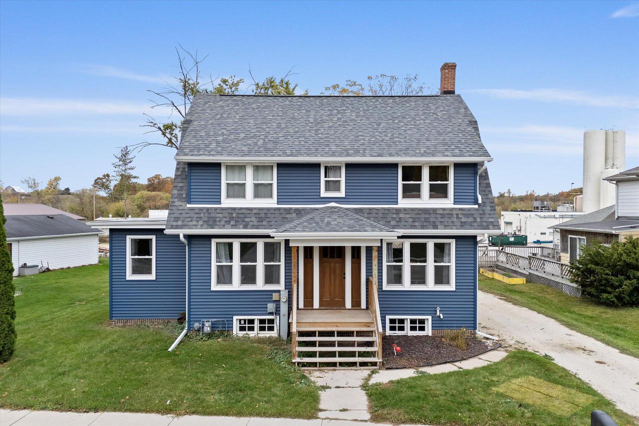 217 Wisconsin St, Adell, WI 53001