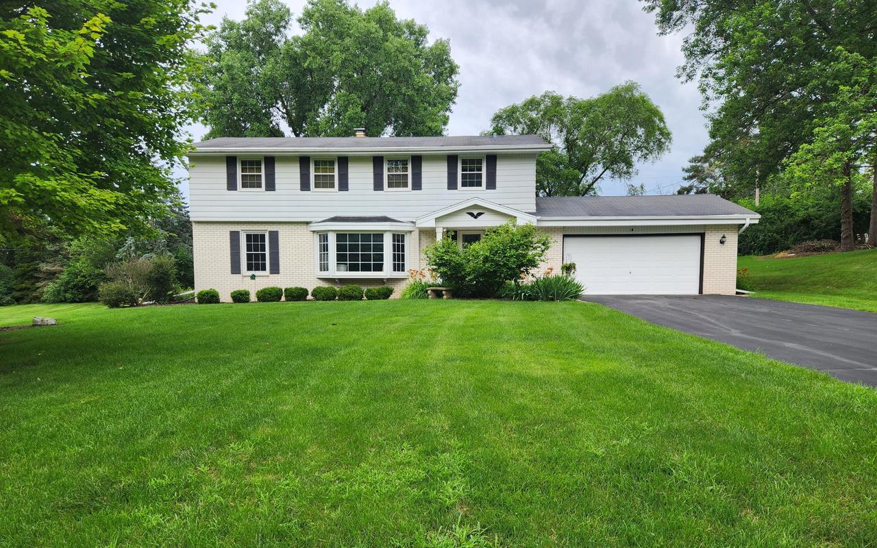 4355 Continental Ct, Brookfield, WI 53045