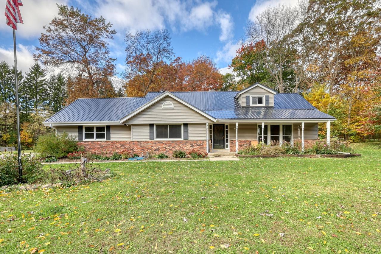 783 Tipperary Ln, Erin, WI 53027