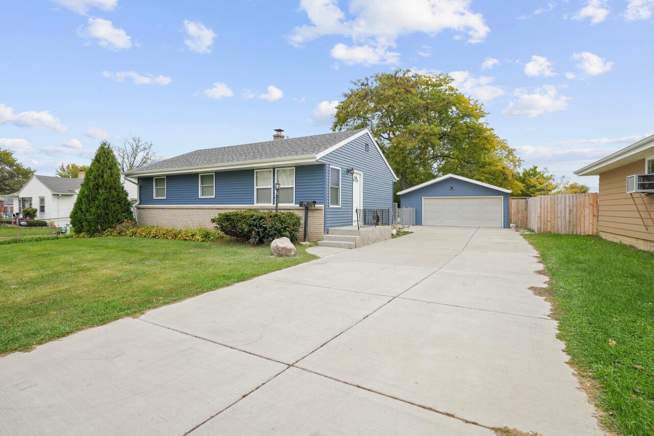 1713 Cleveland Ave., Racine, WI 53405