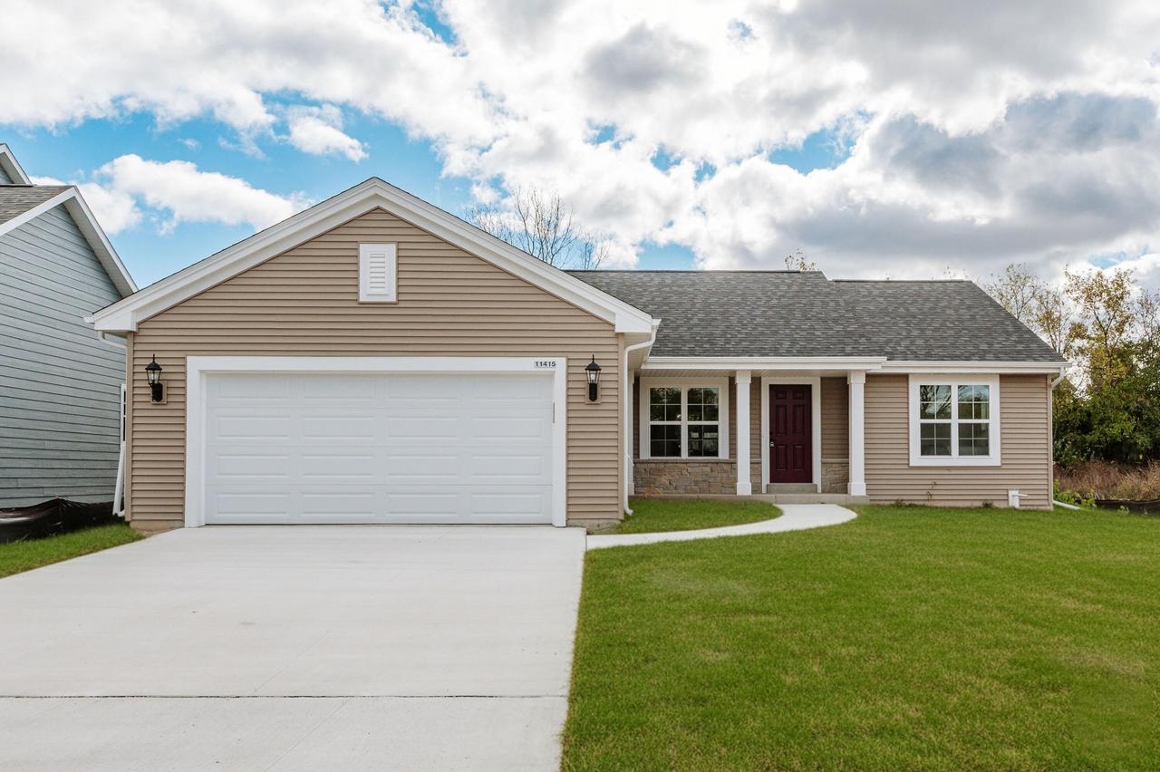 11415 W Tess Creek, Franklin, WI 53132