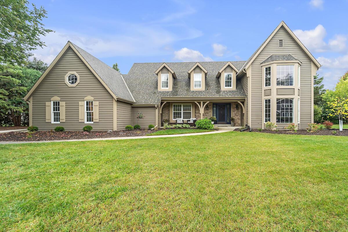 331 Juniper Ct, Grafton, WI 53024