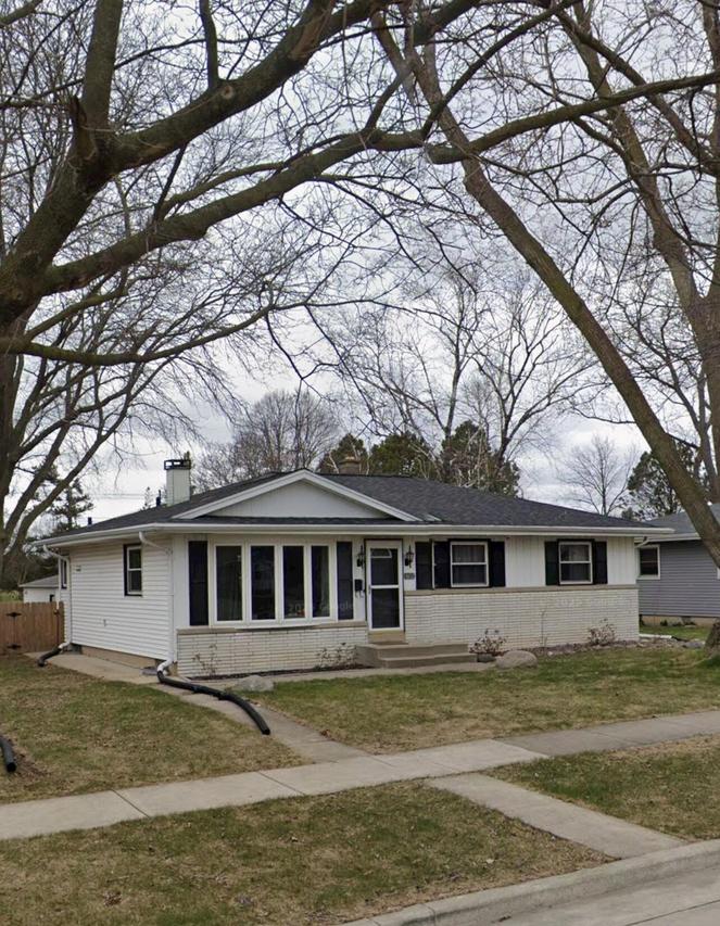 4053 S 60th St, Milwaukee, WI 53220