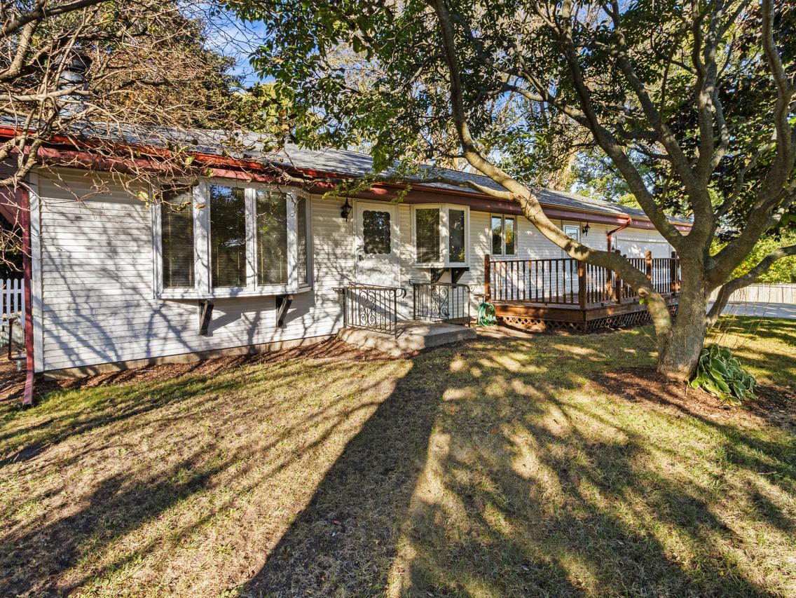 2500 6 Mile Rd, Caledonia, WI 53402