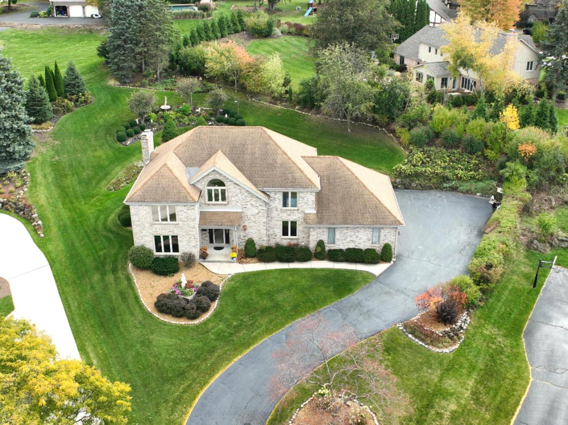 19775 Trilby Ct, Brookfield, WI 53045